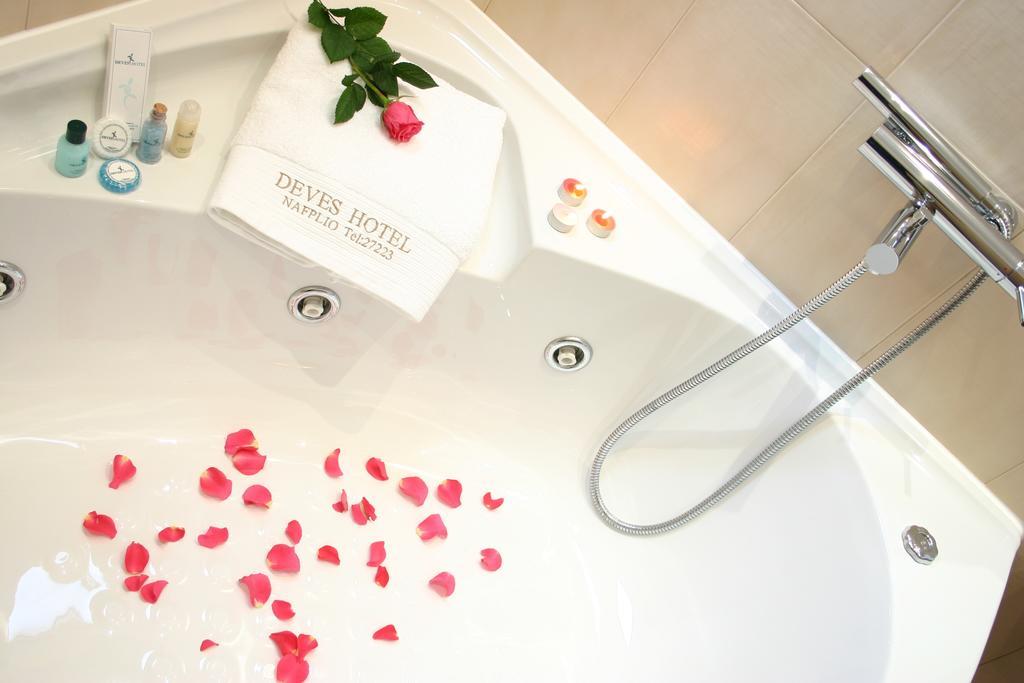Deves Hotel Nafplio Ruang foto